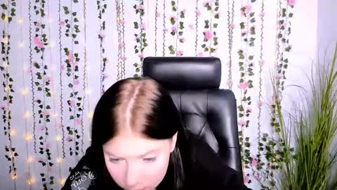 renata_sweety online show from 09-09-25, 06:02