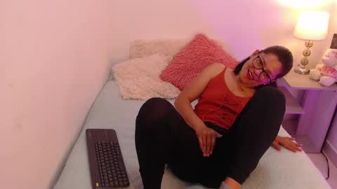 renataj online show from 10-22-25, 09:03