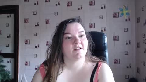 Snapshot of renataoia chatting on 01-22-25, 12:17 renataoia online show from 01-22-25, 12:17