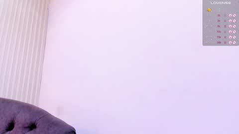 Snapshot of renataruiz_rr chatting on 01-23-25, 06:03 online show from 01-23-25, 06:03