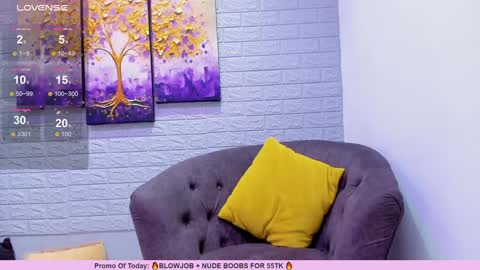 Snapshot of renataruiz_rr chatting on 02-08-25, 03:10 online show from 02-08-25, 03:10