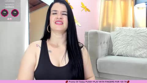 Snapshot of renataruiz_rr chatting on 02-25-25, 03:05 online show from 02-25-25, 03:05