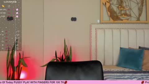 Snapshot of renataruiz_rr chatting on 03-03-25, 03:09 online show from 03-03-25, 03:09