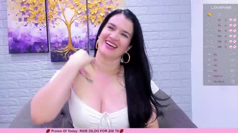 Snapshot of renataruiz_rr chatting on 03-06-25, 06:16 online show from 03-06-25, 06:16