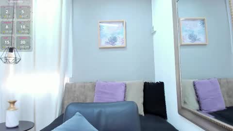 Snapshot of renataruiz_rr chatting on 03-08-25, 03:13 online show from 03-08-25, 03:13