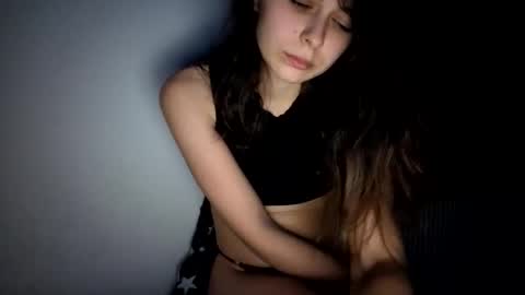renee_loah online show from 11-13-25, 10:19
