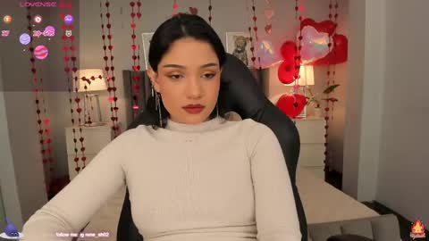 Snapshot of renee_shelby_ chatting on 02-13-25, 08:55 Renee Shelby online show from 02-13-25, 08:55