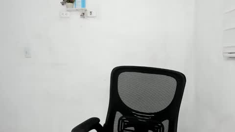 RENELL online show from 01-19-25, 06:09