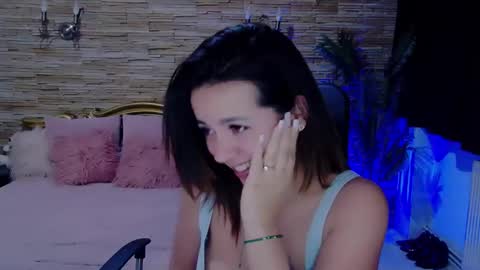 renesmesweet online show from 12-19-24, 06:01