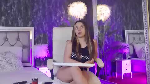 renesmesweet online show from 03-18-26, 12:41