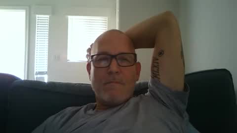 Snapshot of renewaz chatting on 04-26-26, 07:11 Renewaz online show from 04-26-26, 07:11