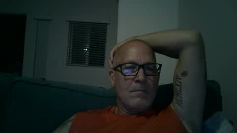 Snapshot of renewaz chatting on 05-02-26, 03:00 Renewaz online show from 05-02-26, 03:00