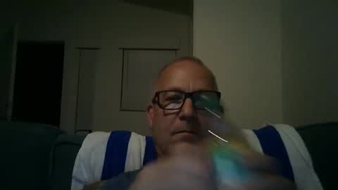 Snapshot of renewaz chatting on 05-17-26, 03:37 Renewaz online show from 05-17-26, 03:37