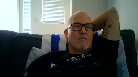 Snapshot of renewaz chatting on 05-28-26, 03:09 Renewaz online show from 05-28-26, 03:09