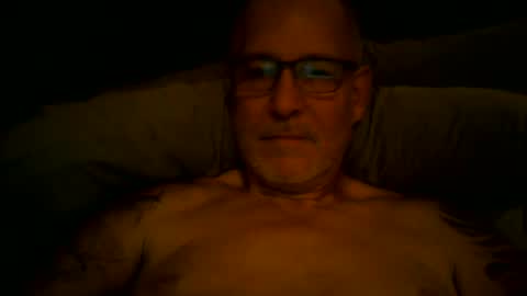 Snapshot of renewaz chatting on 06-12-26, 03:05 Renewaz online show from 06-12-26, 03:05