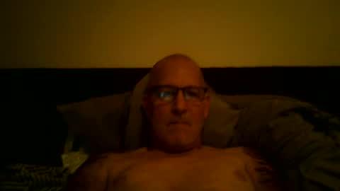Snapshot of renewaz chatting on 06-22-26, 03:47 Renewaz online show from 06-22-26, 03:47