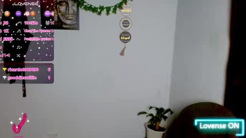 renne155269 online show from 11-10-25, 09:36