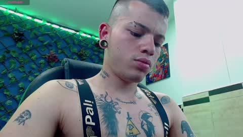 R E N E  online show from 01-21-25, 12:18