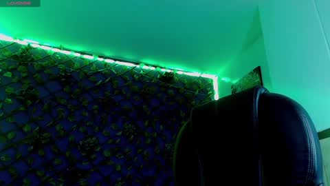 R E N E  online show from 01-23-25, 08:36