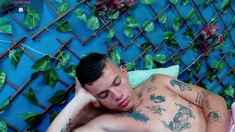 R E N E  online show from 02-07-25, 08:55