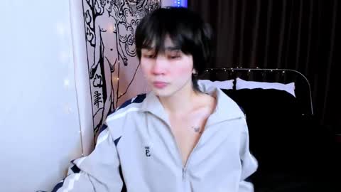 Snapshot of rennuts chatting on 01-04-25, 05:26 rennuts online show from 01-04-25, 05:26