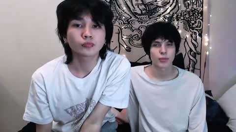 Snapshot of rennuts chatting on 03-10-25, 07:18 rennuts online show from 03-10-25, 07:18