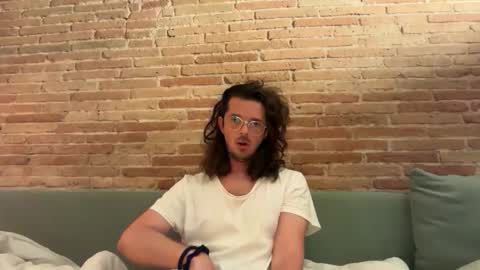 Renzo online show from 05-09-26, 12:16