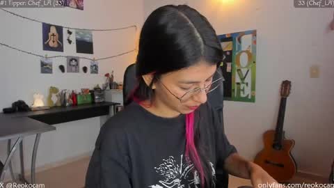 Snapshot of reoko_ chatting on 06-03-26, 08:25 Reoko online show from 06-03-26, 08:25