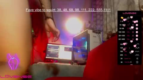 Snapshot of respectme0923 chatting on 02-17-25, 02:59 HAZEL online show from 02-17-25, 02:59