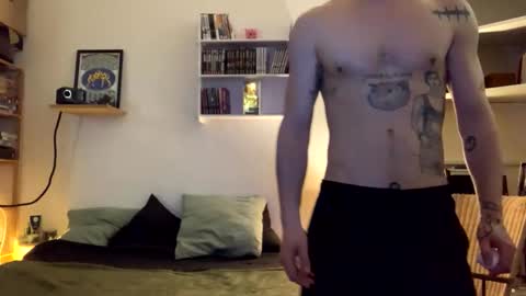 Snapshot of restro911 chatting on 04-05-26, 10:56 Lo online show from 04-05-26, 10:56