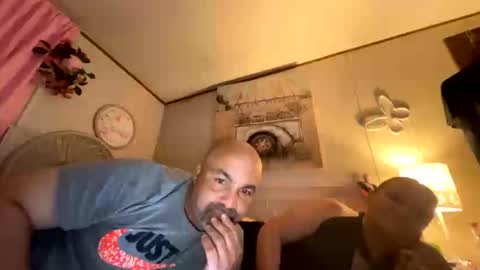 rette837 online show from 04-19-26, 05:51