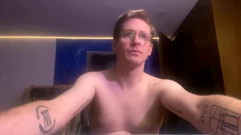 Snapshot of revco chatting on 01-31-25, 05:30 MeatBeatManifesto online show from 01-31-25, 05:30