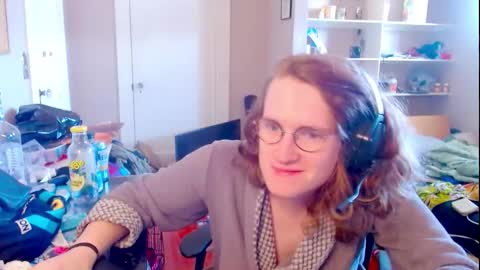 Snapshot of rewpert_ts chatting on 10-31-25, 06:53 rewpert_ts online show from 10-31-25, 06:53