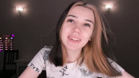 Elin online show from 12-03-24, 01:08