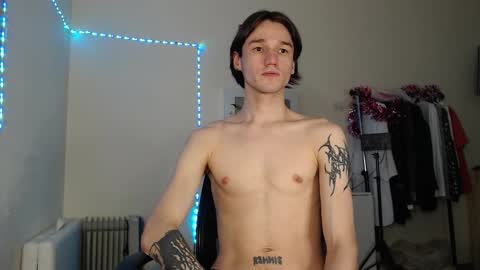 Snapshot of rexxx_erection chatting on 01-09-25, 05:02 Eugene online show from 01-09-25, 05:02