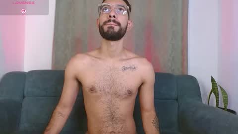 Snapshot of reypablo1 chatting on 10-01-25, 09:43 REY PABLO Independent online show from 10-01-25, 09:43