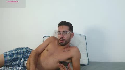 REY PABLO Independent online show from 11-18-25, 10:14