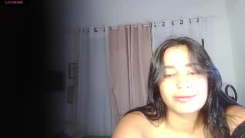 Snapshot of rhaenyra_ chatting on 02-24-25, 10:25 Rhaenyra online show from 02-24-25, 10:25