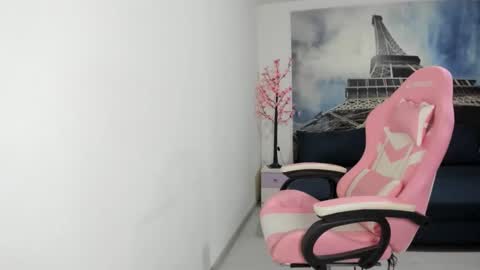Snapshot of rheaetthan chatting on 05-15-26, 10:28 rheaetthan online show from 05-15-26, 10:28