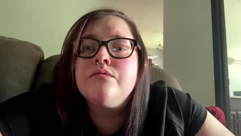Snapshot of riah_babbie chatting on 05-21-26, 01:29 riah_babbie online show from 05-21-26, 01:29