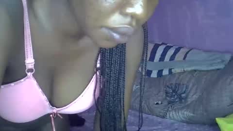Snapshot of riana_sha chatting on 02-19-25, 02:12 riana_sha online show from 02-19-25, 02:12
