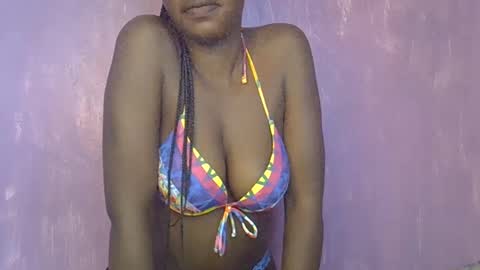 Snapshot of riana_sha chatting on 02-22-25, 10:42 riana_sha online show from 02-22-25, 10:42