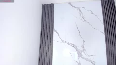 Snapshot of rianamanson chatting on 11-14-25, 06:23 Riana online show from 11-14-25, 06:23