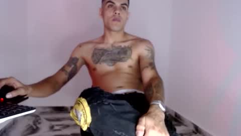 Snapshot of riancum chatting on 11-29-25, 07:11 juan online show from 11-29-25, 07:11