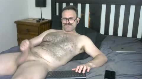 Snapshot of ric_1999 chatting on 03-05-26, 07:43 Ric online show from 03-05-26, 07:43