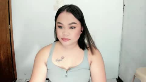 Rica online show from 11-22-25, 01:32