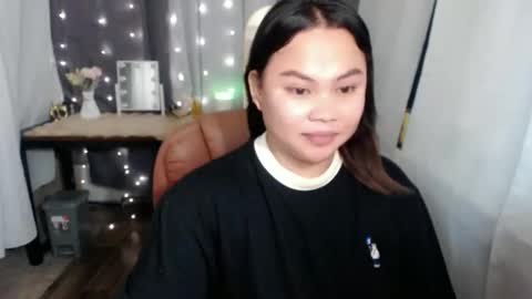 Rica online show from 03-19-26, 04:55