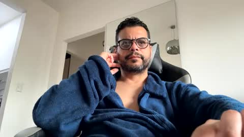 ricamenezes81823326 online show from 06-20-26, 05:49