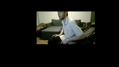 Snapshot of ricciardio chatting on 05-18-26, 07:41 ricciardio online show from 05-18-26, 07:41