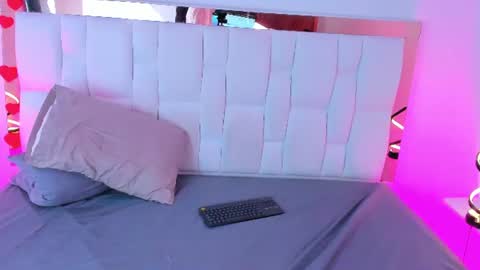 Snapshot of riccirizzo chatting on 06-11-26, 11:36 Ricci and Rizzo online show from 06-11-26, 11:36